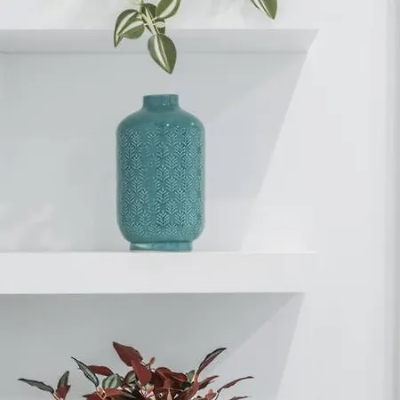 Luxury Sea View In Prime Location *