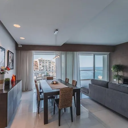 Luxury Sea View In Prime Location *