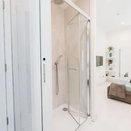 Appartement Luxury Sea View In Prime Location *